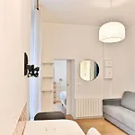 Au Coeur Du Marais - Iii Apartment