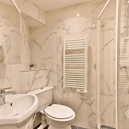 Au Coeur Du Marais - Iii